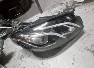 Mercedes Benz  w213 headlight