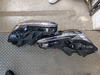 Volvo Ex30 headlights available