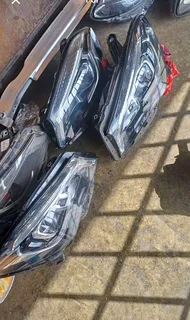 CLA w117 facelift headlights