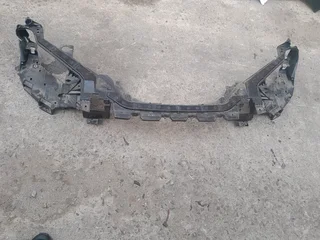 Volvo v40 cradle available