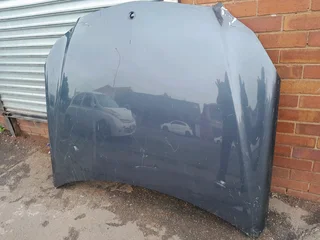 Mercedes-Benz w212 bonnet