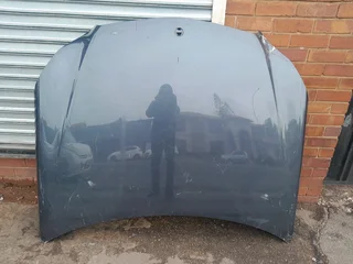 Mercedes-Benz w212 bonnet