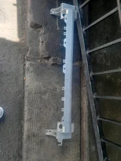 Mercedes benze radiator support w177 available