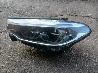 BMW G30 headlight led adaptive