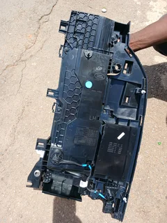 Defender latest taillight left side