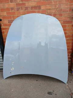 Mercedes benze Bonnet