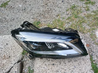 Mercedes benze GLA w156 headlight