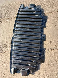 Mercedes benze w206 splash tray AMG