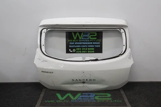 Renault Sandero 2016 Tailgate White