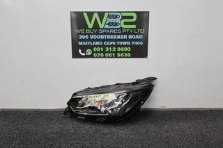 Peugeot 208   2020 Left Side Headlight