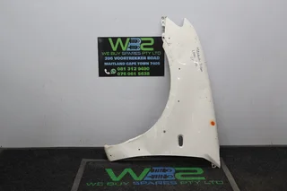 Mitsubishi L200 Triton 2014 Left Side Fender