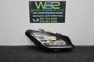 Jaguar E-Pace X540 2018&#43; Right Side Headlight