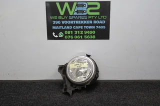 Jeep  Cherokee  2003-2004  Left Side Headlight