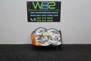 Jeep Grand Cherokee 2008  Right Side Headlight