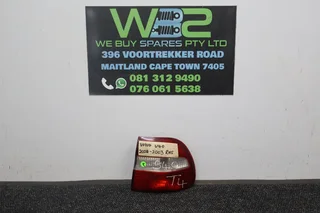 Volvo V40  2000-2003 Right Side Tail Light