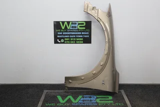 Volvo  XC70 2003&#43; Left Side Fender