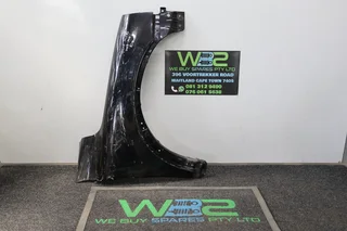 Volvo XC90   2003-2015 Right Side Fender