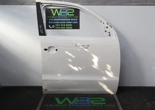 VW Amarok 2018 Right Side Front Door