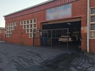 Factory Space To Let : 200 sqm - Jacobs