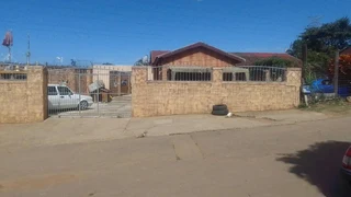 Phoenix- 3 Bedroom for sale in Shastri Park