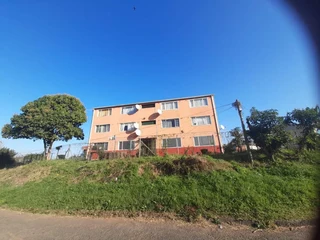 2 BEDROOM APARTMENT TO LET!!