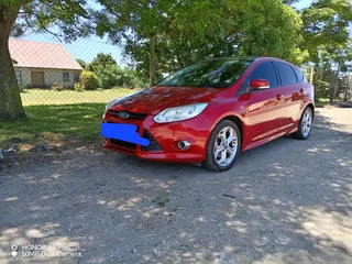 2015 Ford Focus Hatchback