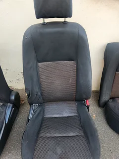 Corolla Quest seats