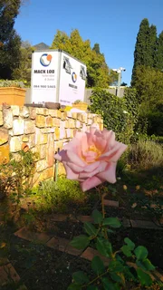 Mackloo Toilet Hire &amp; Sales