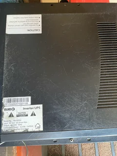 Ellies 2400VA Inverter Charger R2950 Tel: 0721951242