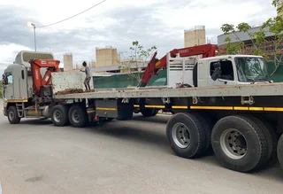 Truck & Crane Truck Hire Durban Tel: 0721951242