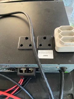 Mecer 2400VA 1440 Watt inverter charger R6950 Tel: 0721951242