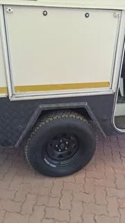 2004 Sprite Swing Caravan – Like New!