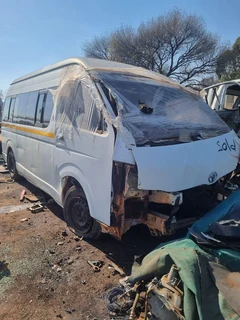 Toyota Quantum  2.7 2012 now available foe stripping!!!