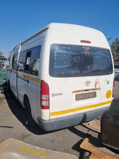 Toyota Quantum  2.7 2012 now available foe stripping!!!