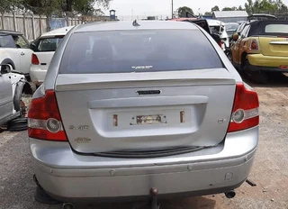 2004/2005 Volvo S40 - Now Stripping For Spares - City Reef Auto Spares