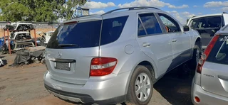 Mercedes ML350 2005 now stripping for spares