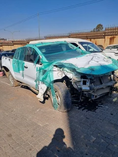 Ford Ranger 2016 2.2 Double Cab XL now available for stripping