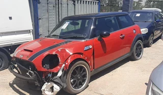2011 Mini Cooper S - Now Stripping For Spares - City Reef Auto Spares