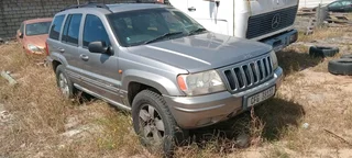 Jeep 4.7 petrol complete van