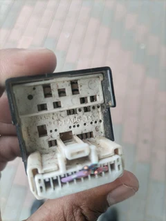 Ford ecosport mirror switch