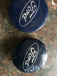 Ford centre caps