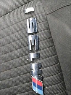 Bmw 1 series boot emblem numbers