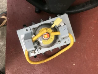 Toyota yaris  airbags