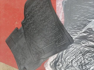 Toyota hilux single cap carpets