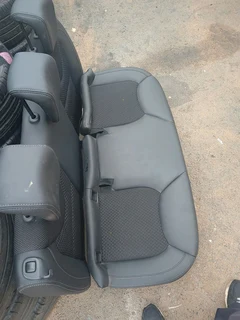 Renault clio iv leather seats