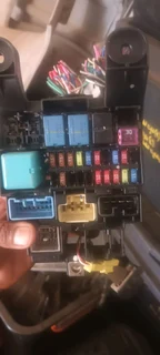 Toyota avanza 2 / 3 fuse box