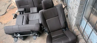 Toyota fortuner Gd6 middle seats