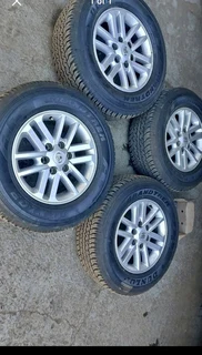 Toyota hilux rims and tyre