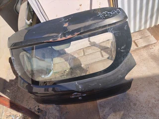 Renault kwid tailgate