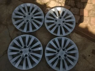Toyota Etios wheel caps